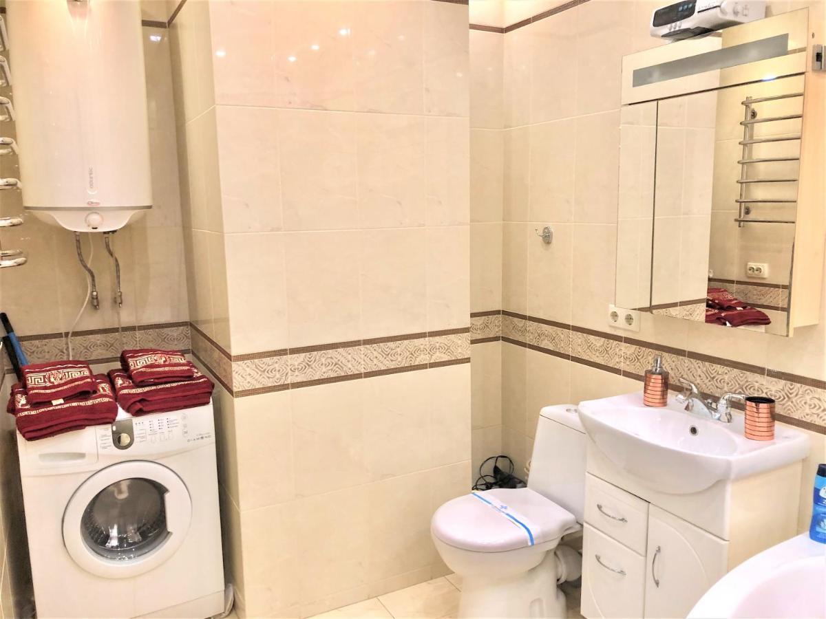 Vip Апартаменти З Видом На Озеро Kiev Luaran gambar