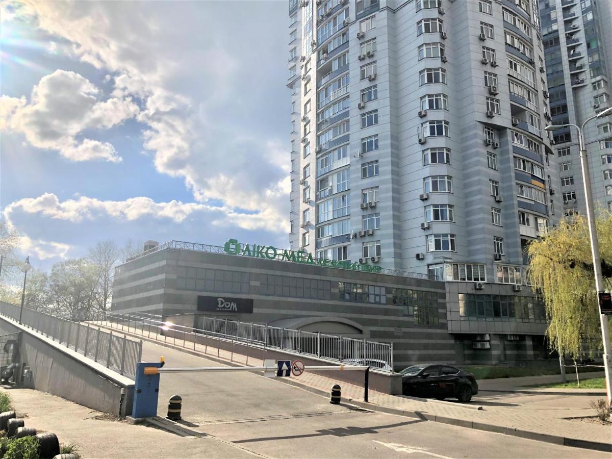 Vip Апартаменти З Видом На Озеро Kiev Luaran gambar