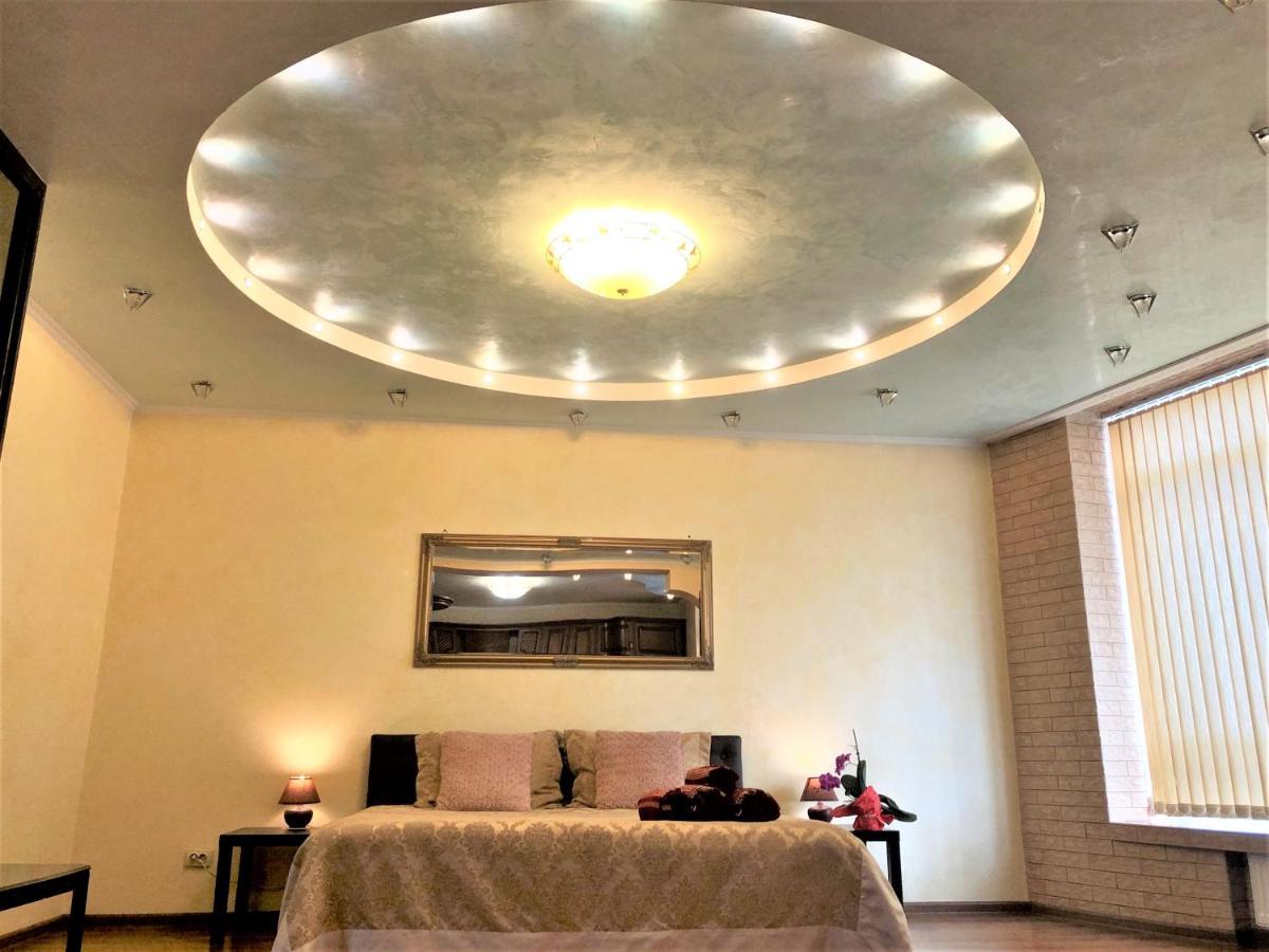 Vip Апартаменти З Видом На Озеро Kiev Luaran gambar